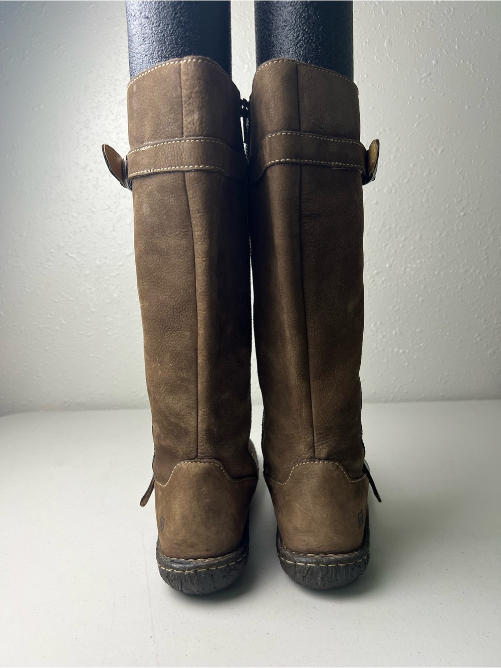 Born Kenya Mid Calf Size Women’s 9 Brown Leather Tall Boots - Picture 7 of 14